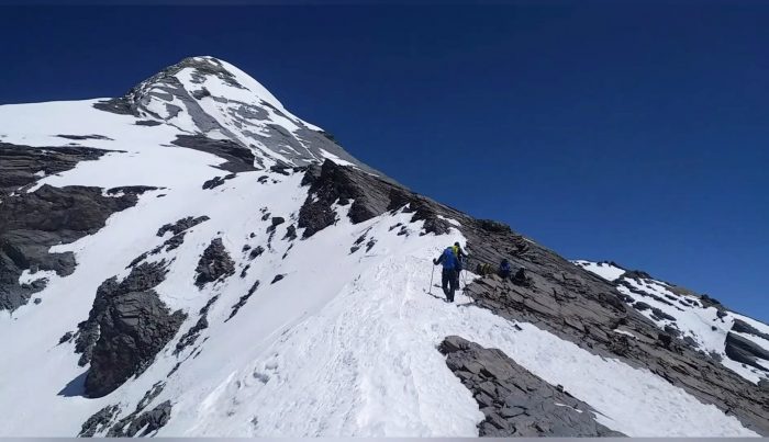 Pisang Peak Climbing